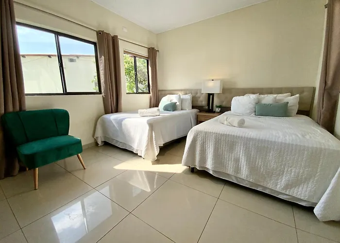 Paradise Surf Hotel