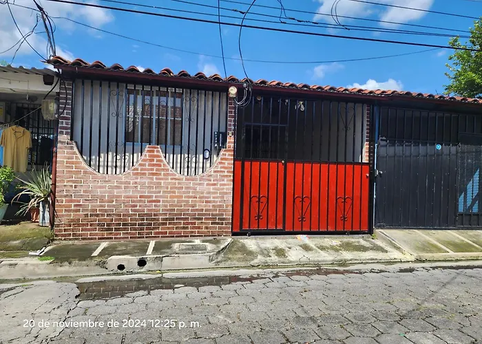 Casa Las Flores