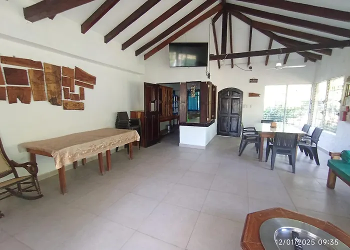 La Ceja Beach House