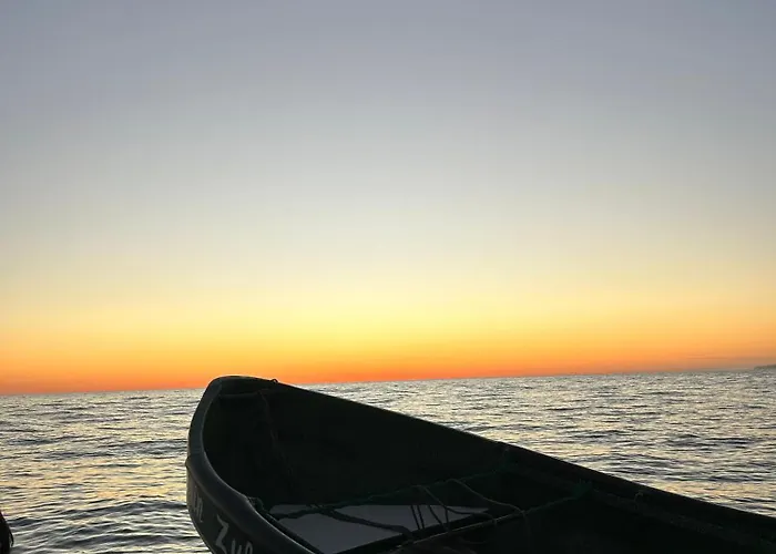 Atlakamani Surf